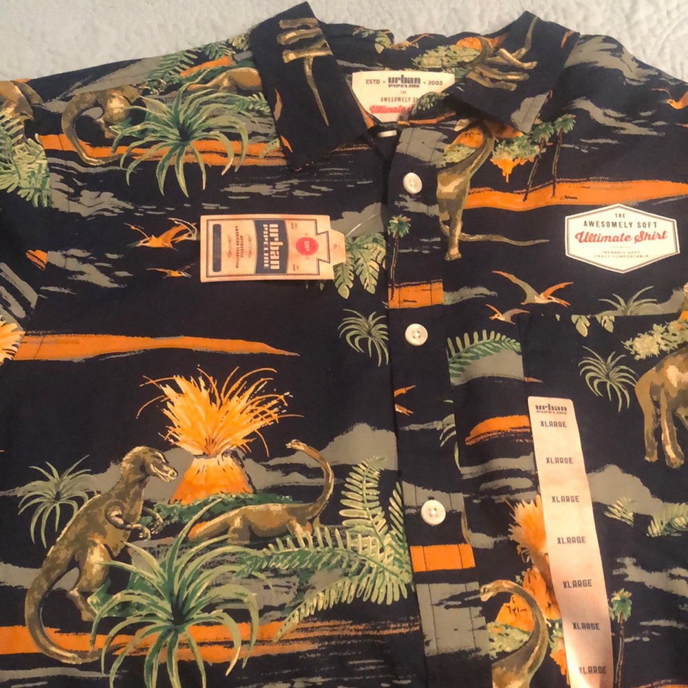 New tags on Irvine pipeline XL men’s shirt